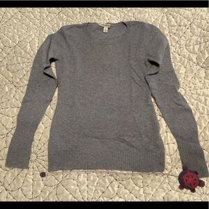 Caroline Cashmere Classic Crewneck Sweater sz S